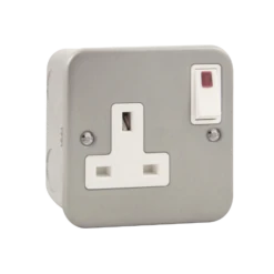 Click Scolmore Essentials 1 Gang 13A Double Pole Plug Socket With Neon - CL835