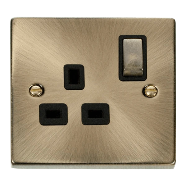 Click Scolmore Deco Ingot 1 Gang 13A 2 Pole Switched Socket - VPAB535BK 3 Click Scolmore Deco Ingot 1 Gang 13A 2 Pole Switched Socket - VPAB535BK